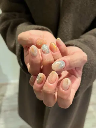 ネイル une／YUKINA 🫧大人nuanceのネイルデザイン