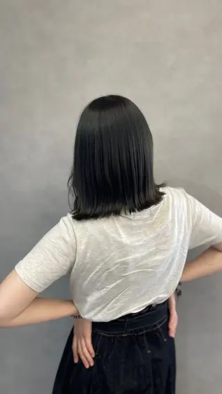 カラー aoi/暖色カラー/ プツッとボブ🎀のヘアスタイル