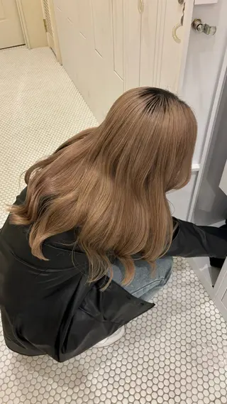 ロング よこやま なぎさのヘアスタイル