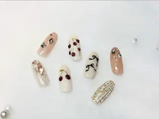 ネイル AKANE 🧴のネイルデザイン