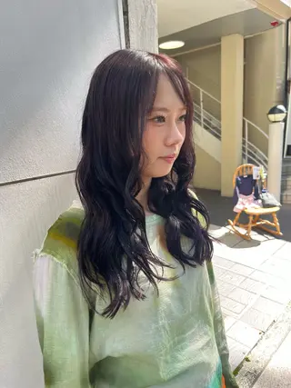 ロング カラー 中山 優里のヘアスタイル