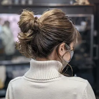 ヘアアレンジ セミロング Ruheplatz所属・HIKARI＠ Ruheplatzのヘアスタイル