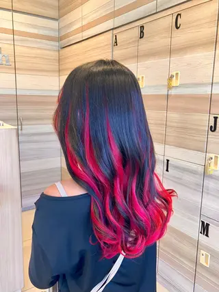 ロング カラー Ash_ 薗部 愛実🍏のヘアスタイル