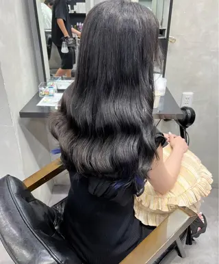 ケアブリーチ/ エクステ/レイヤーのヘアスタイル