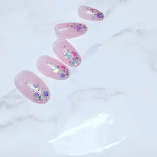 ネイル 佐藤 結衣のネイルデザイン