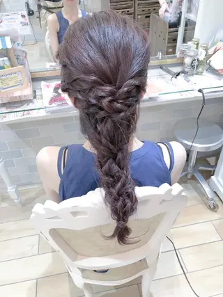 ヘアアレンジ un所属・un 溝の口 伊豆本のマツエク・マツパデザイン