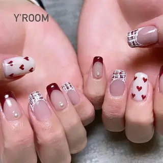 ネイル YUKA （ネイリスト）のネイルデザイン