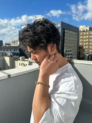 メンズ 韓国レイヤー外国人風 透明感カラー髪質改善のヘアスタイル