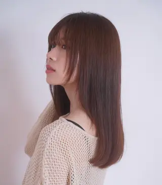 カラー 江田 智沙穂のヘアスタイル