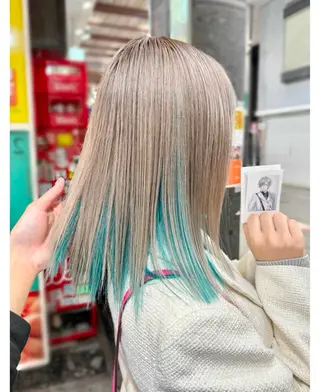 ミディアム カラー GARU-ガル-所属・TSUNO🦖 派手髪/オタク美容師のヘアスタイル