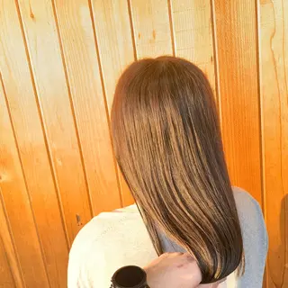 ミディアム MADRAS stylistのヘアスタイル