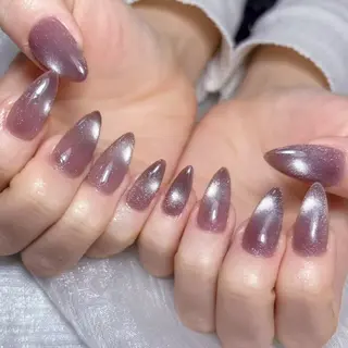 ミディアム DIAMOND Nail☁️のネイルデザイン