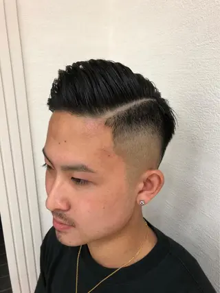 ショート メンズ 渕向 克海のヘアスタイル