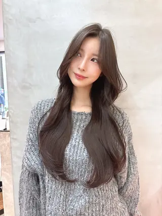 ロング ❤︎韓国レイヤー/透 明感カラー/目黒のヘアスタイル