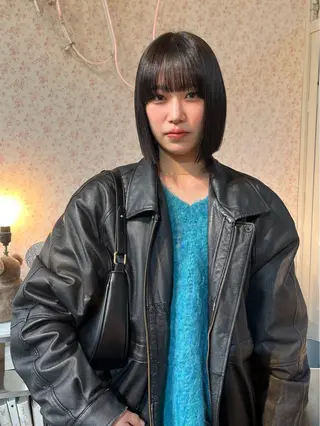 ミディアム カラー iru所属・mi kiのヘアスタイル