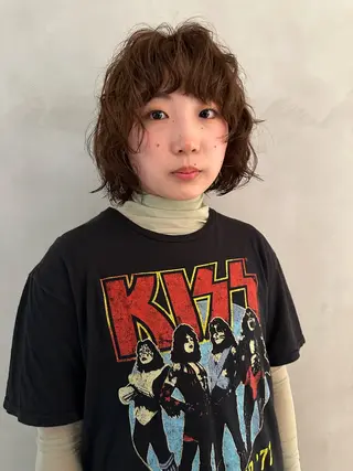 ショート パーマ 瓜谷 亮磨のヘアスタイル