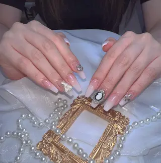 ネイル UMI GINZA NAIL SALON所属・Yu na💖🎀のネイルデザイン
