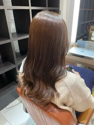 ロング カラー 青沼夏未/オリーブ/ 寒色カラーのヘアスタイル