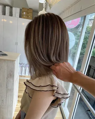 ミディアム カラー Tao所属・藤川 大智のヘアスタイル