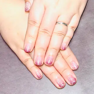 ネイル Nail&Spa SeaGlass所属・SeaGlass tomoのネイルデザイン