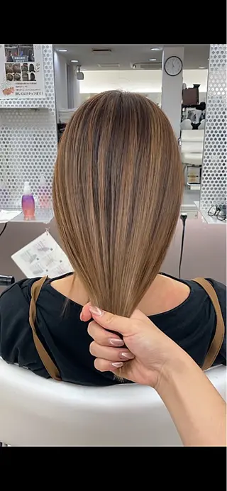 セミロング 🫧艶カラー 特化美容師/すず🫧のヘアスタイル