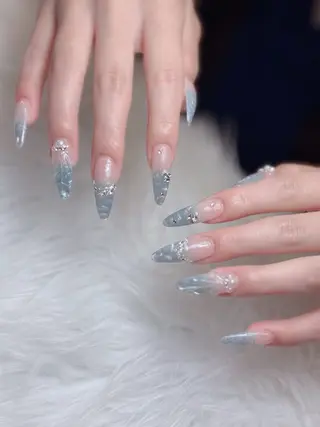 ネイル Lumi Nailのネイルデザイン