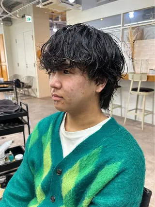 ショート パーマ メンズ JINKIメンズ特化 メンズカットパーマのヘアスタイル