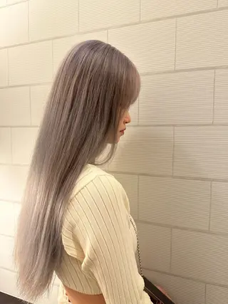 ロング カラー 濱島 楓佳のヘアスタイル