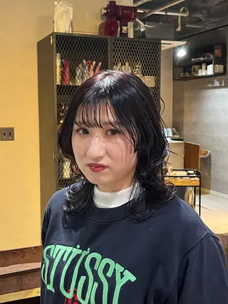 セミロング the OSCAR所属・韓国ヘアスタイリスト Harukaのヘアスタイル