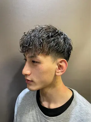 パーマ メンズ ヒロ銀座所属・小林 あいのヘアスタイル