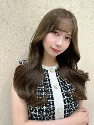 ロング カラー ヘアアレンジ 韓国レイヤー/ミルク ティー🦋高橋　暖のヘアスタイル