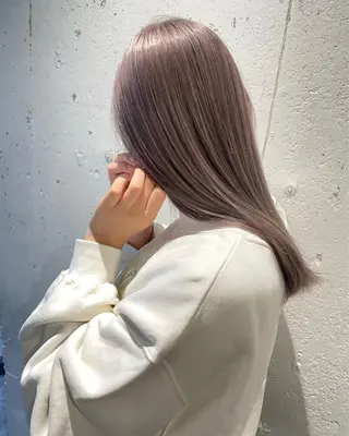 セミロング カラー hisano / ハイトーン･透明感のヘアスタイル