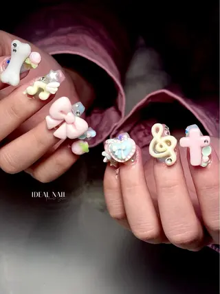 ネイル IDEAL NAIL Private Nail Salon所属・IDEAL NAIL 【アルコネラ敏美】のネイルデザイン