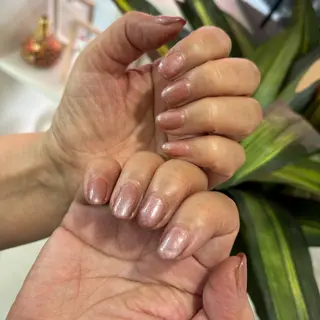 ネイル リリーズネイル 伊藤のネイルデザイン