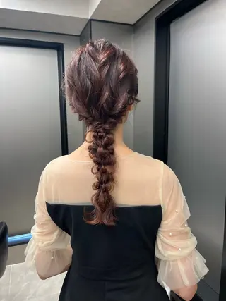 ロング ヘアアレンジ ウスイマイコ カット/ケアカラーのヘアスタイル