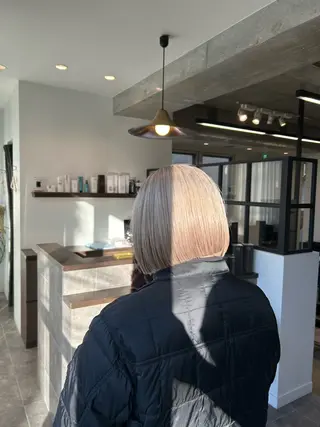 ショート カラー 髪質改善/縮毛矯正/ 透明感カラーYUMAのヘアスタイル