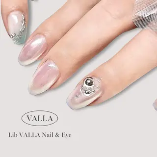 ネイル LIB VALLA haruka🎀🫧のネイルデザイン