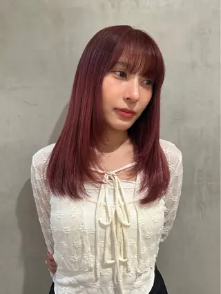 セミロング カラー デザインカラー🖤 イシイレイのヘアスタイル