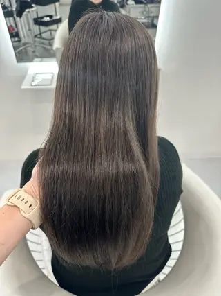 ロング ならざきつぐみ /天王寺/ハイトーンのヘアスタイル