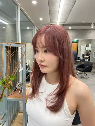 セミロング カラー Kotoko🖤/海 外/バレイヤージュのヘアスタイル