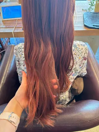 ロング カラー 髪質改善カラー ベージュ🤎YUMEのヘアスタイル