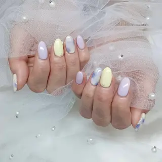 ネイル 金井 奈々のネイルデザイン