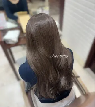 ロング カラー 透明感カラー／ 艶感カラー／RAMUのヘアスタイル