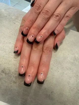 ネイル eyenailist NANAのネイルデザイン