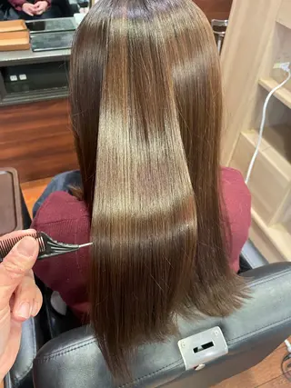 ロング 青山 結のヘアスタイル