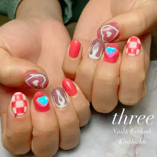 ネイル three Nail&Eyeのネイルデザイン