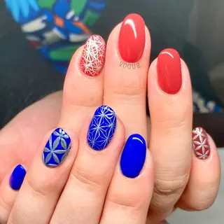 ネイル VOGUE ×SWANのネイルデザイン