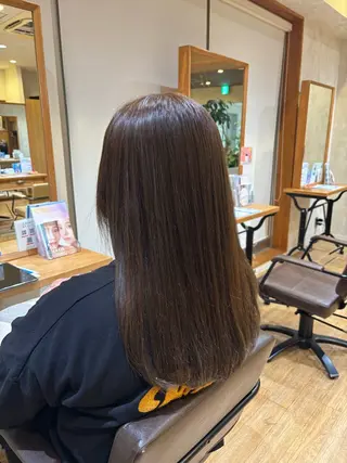 ロング カラー 山口 恋のヘアスタイル