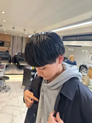 メンズ レイヤー小顔ショート 吉田ジョウのヘアスタイル