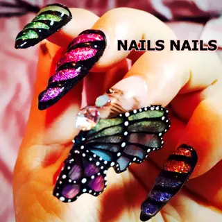 ネイル NAILSNAILS ERIKAのネイルデザイン
